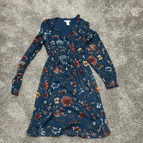 H&M Viscose Maternity Dress - Picture 2 of 4